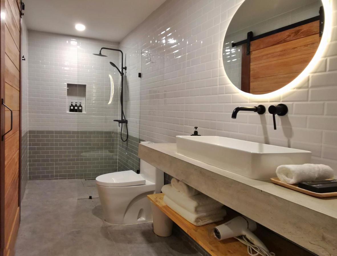 Hotel Aono Chiang Mai Bagian luar foto